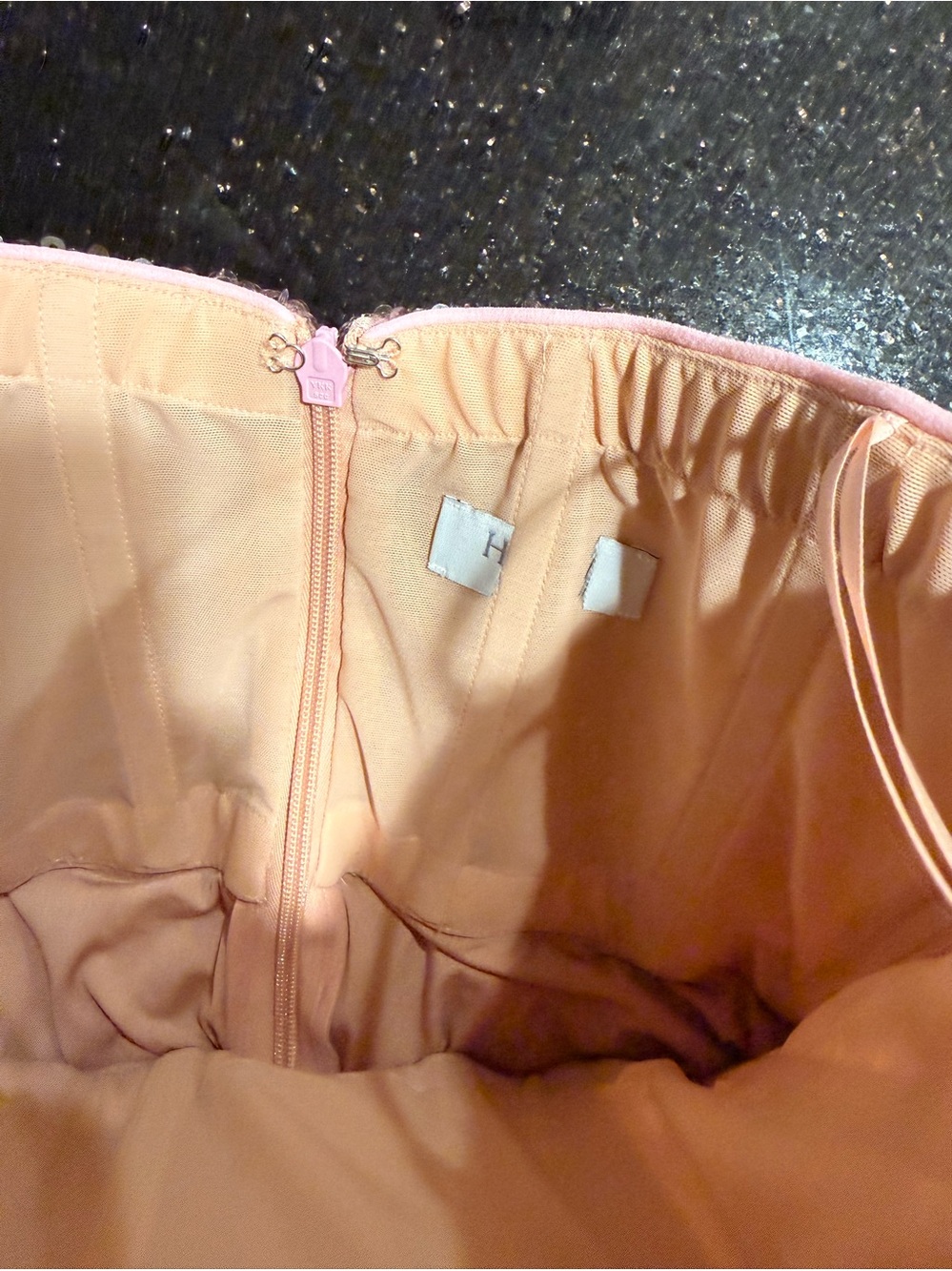 Helsi Mimi Sequin Strapless Sweetheart I Mini Dress in Pink 
 Size XS Preloved - Picture 9 of 9